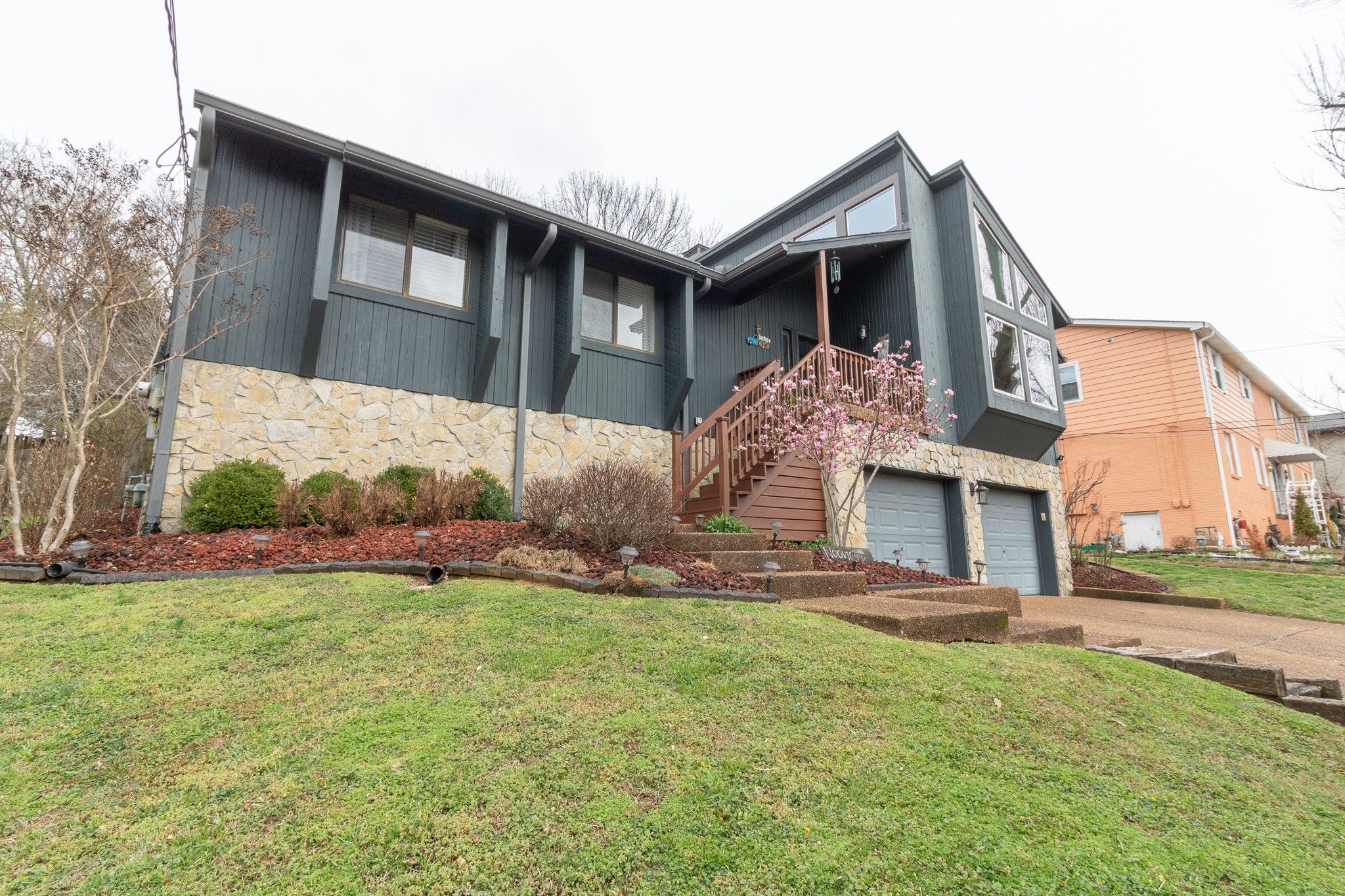 2608 Ravine Dr