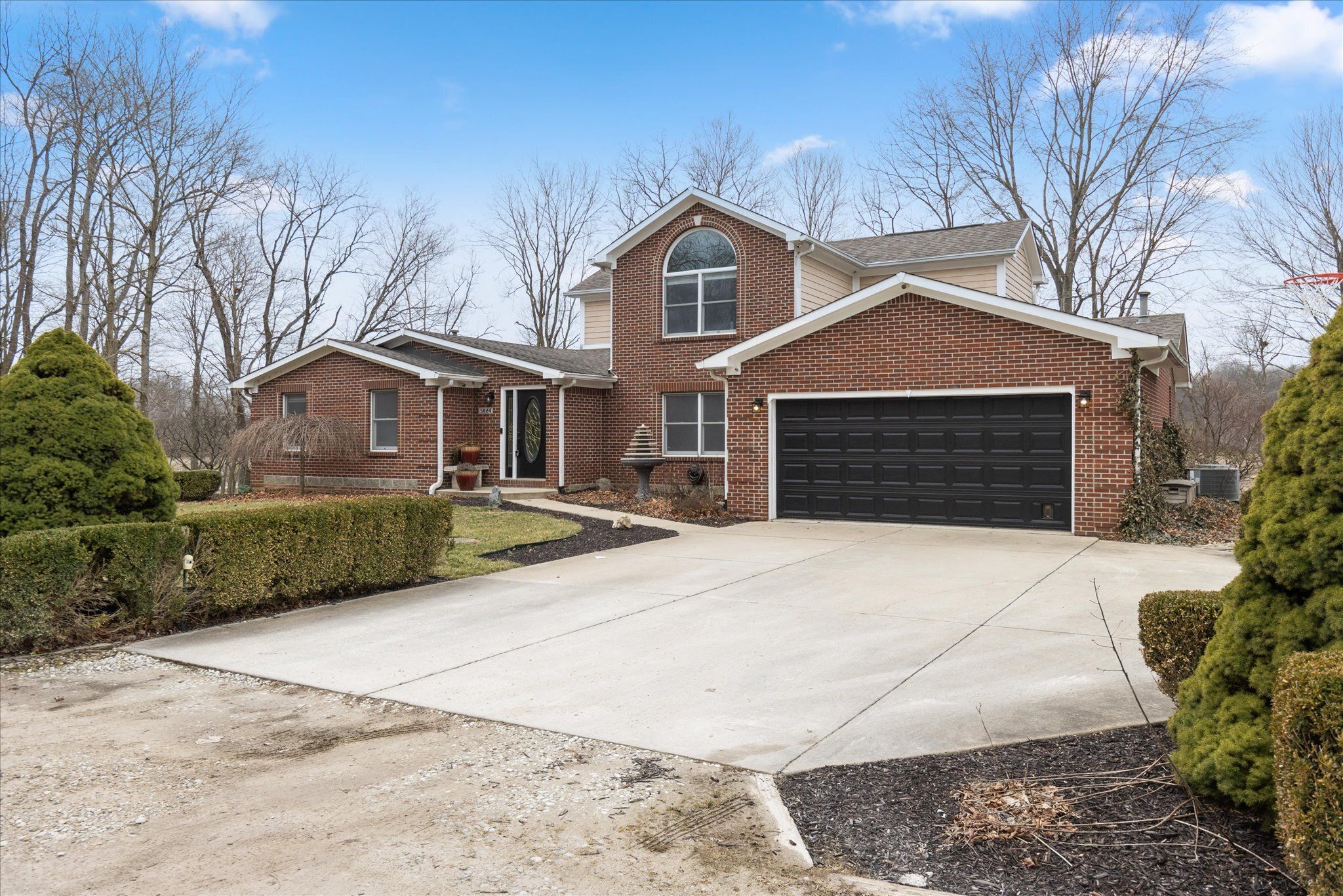 5824 E County Road 100 N