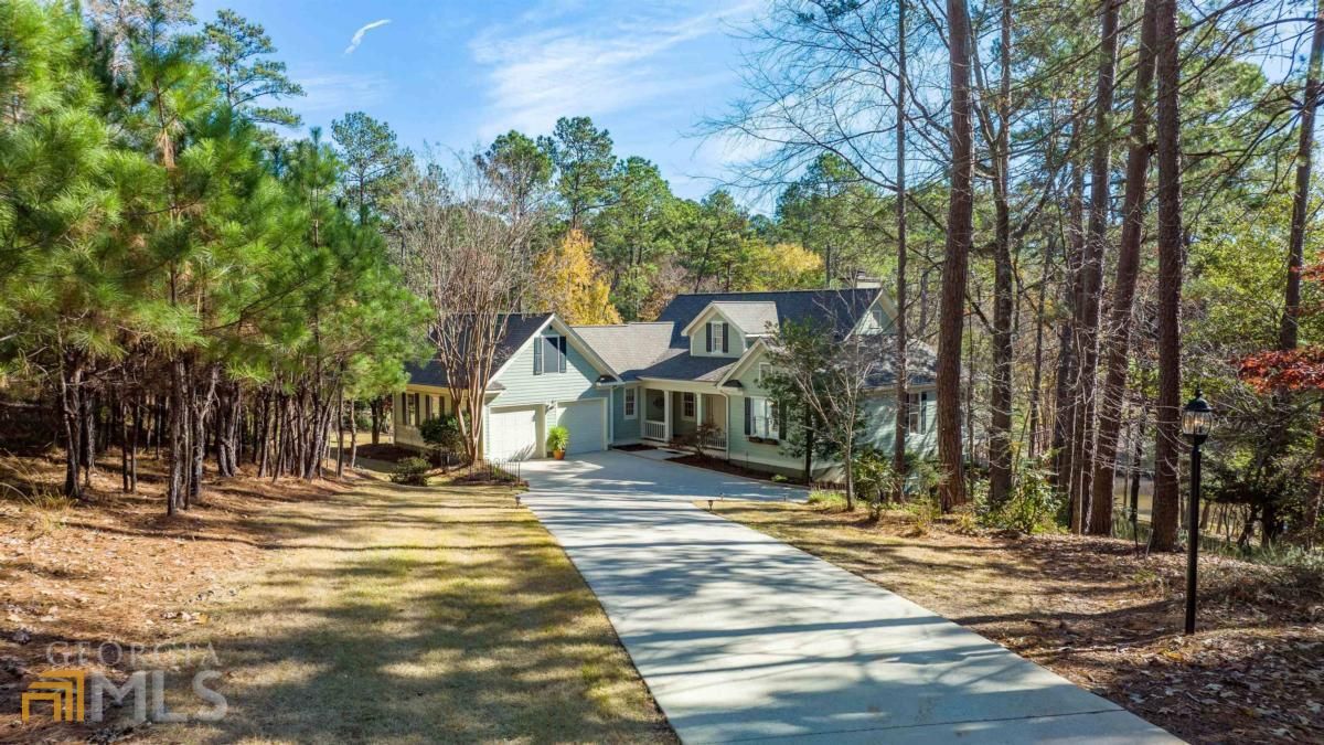 1221 Cedar Ridge Court