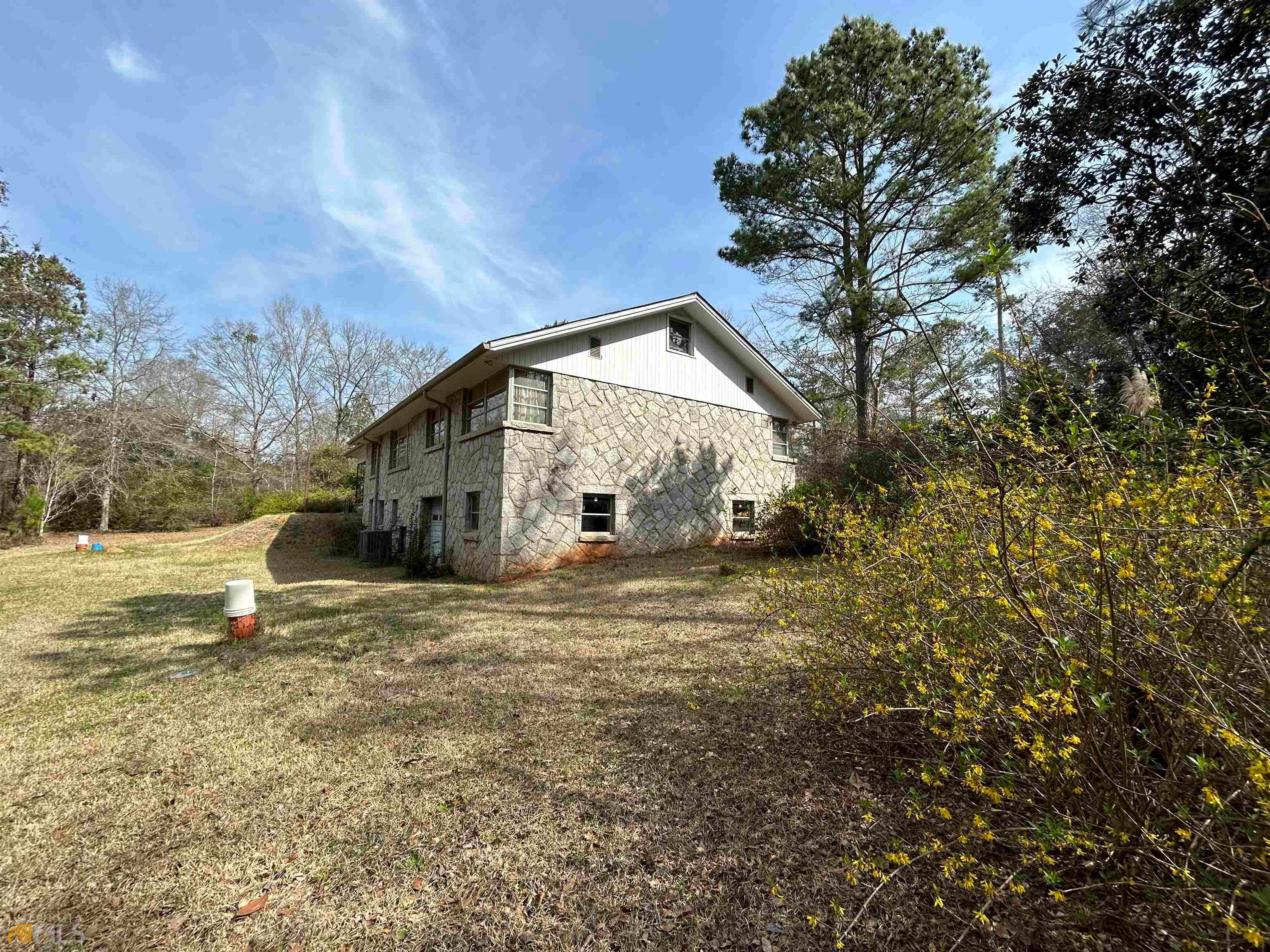 210 Lonesome Pine Trail