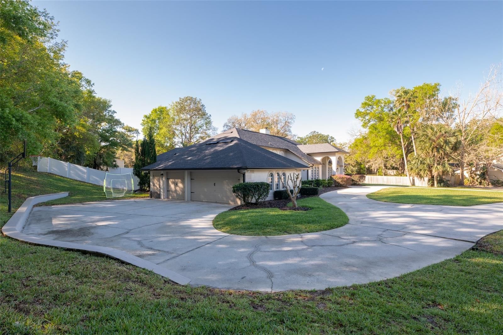 1742 Markham Glen Circle