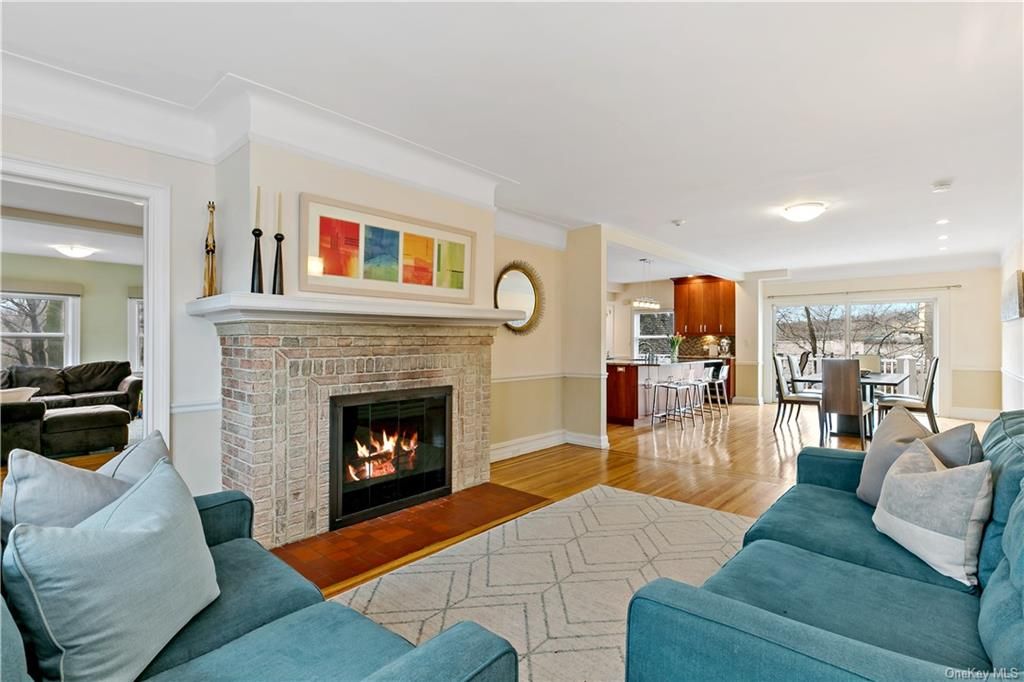 9 Cliff Way