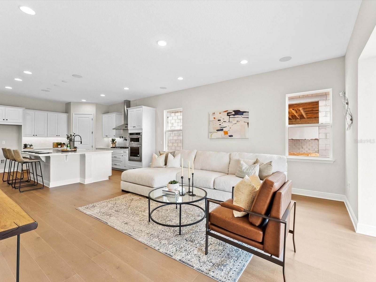 16013 Vetta Drive