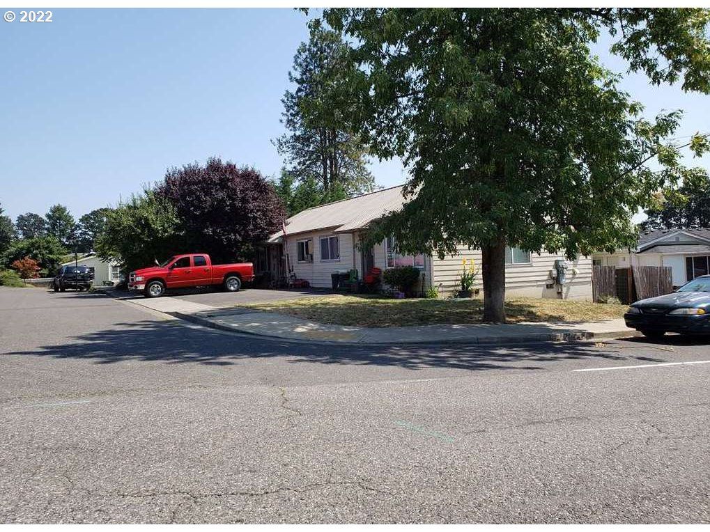 103 Oakwood Rd