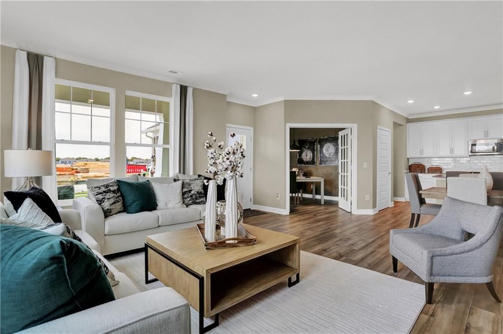 3102 Sharon Circle