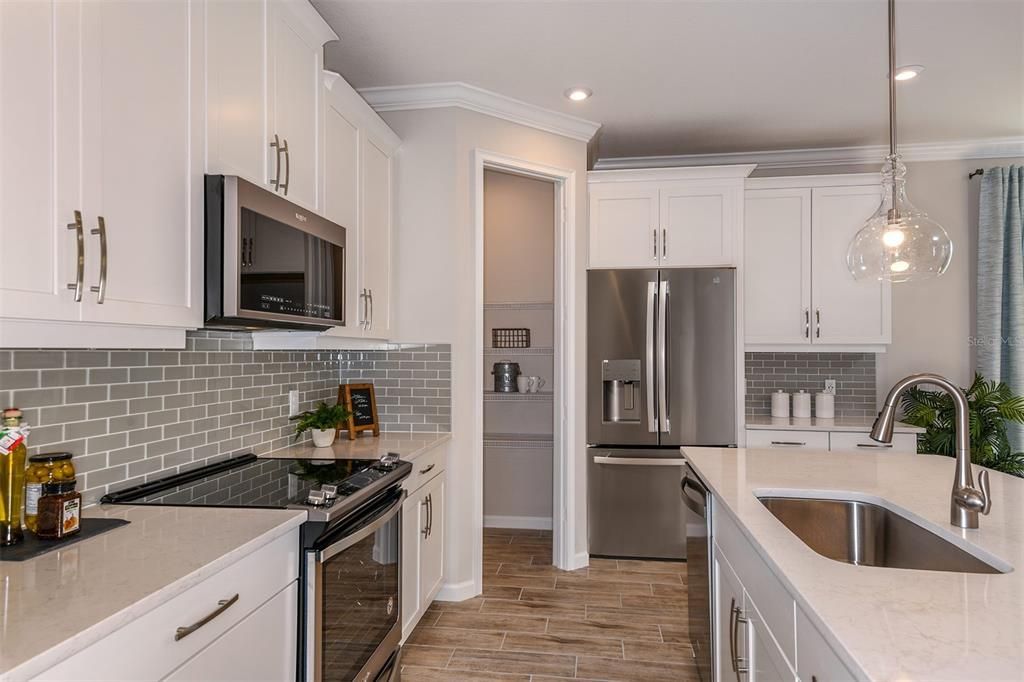 5754 Long Shore Loop