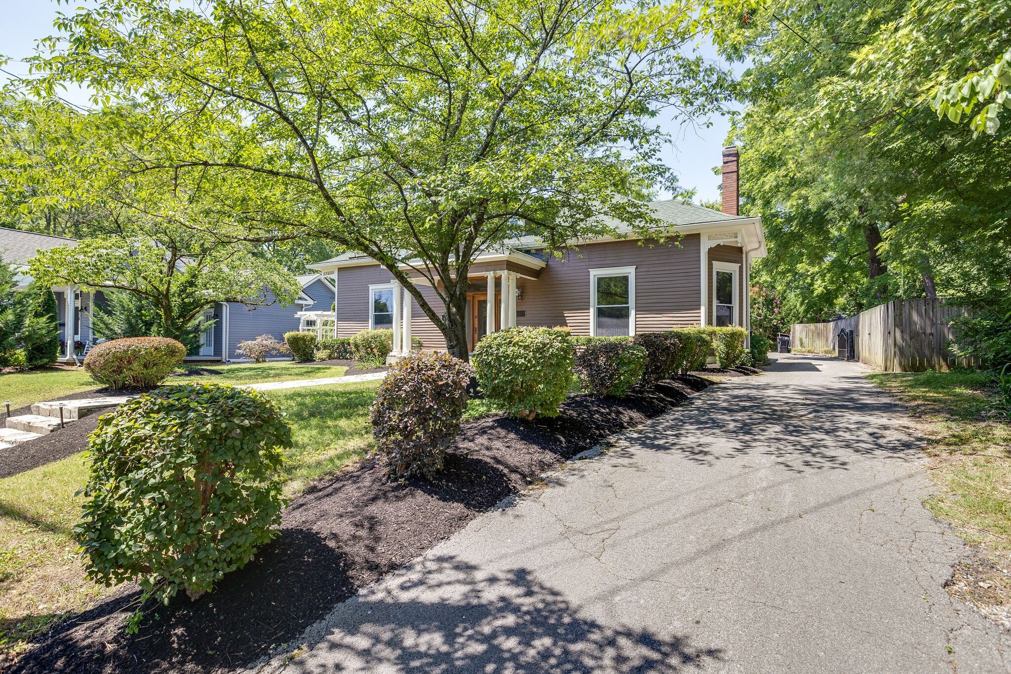 334 3rd Ave