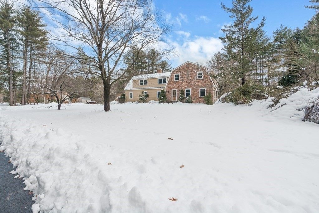 4 Sassafras Rd