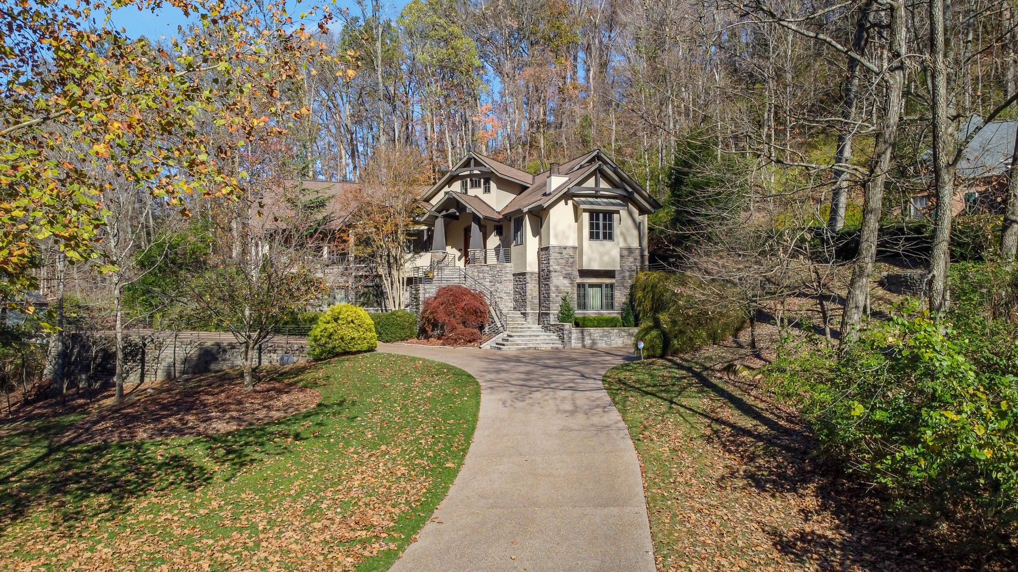 52 Annandale