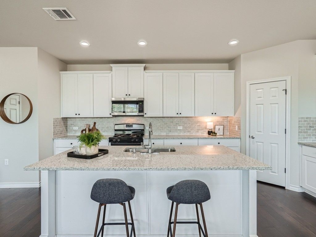 11713 Coyote Call Way