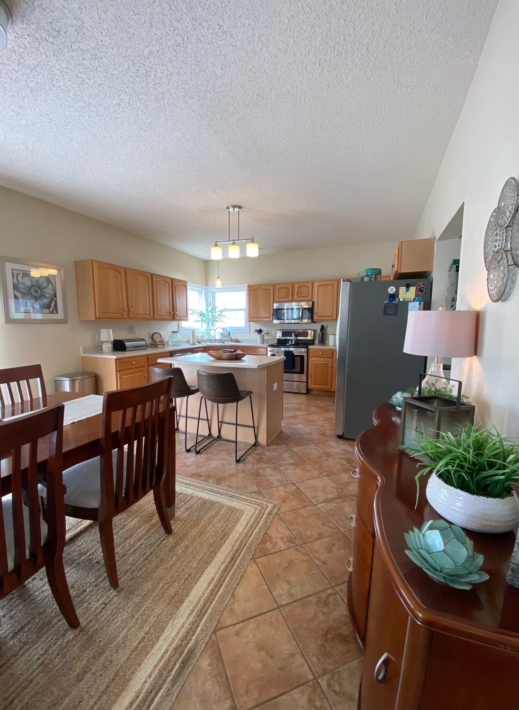 12284 Rambling Road