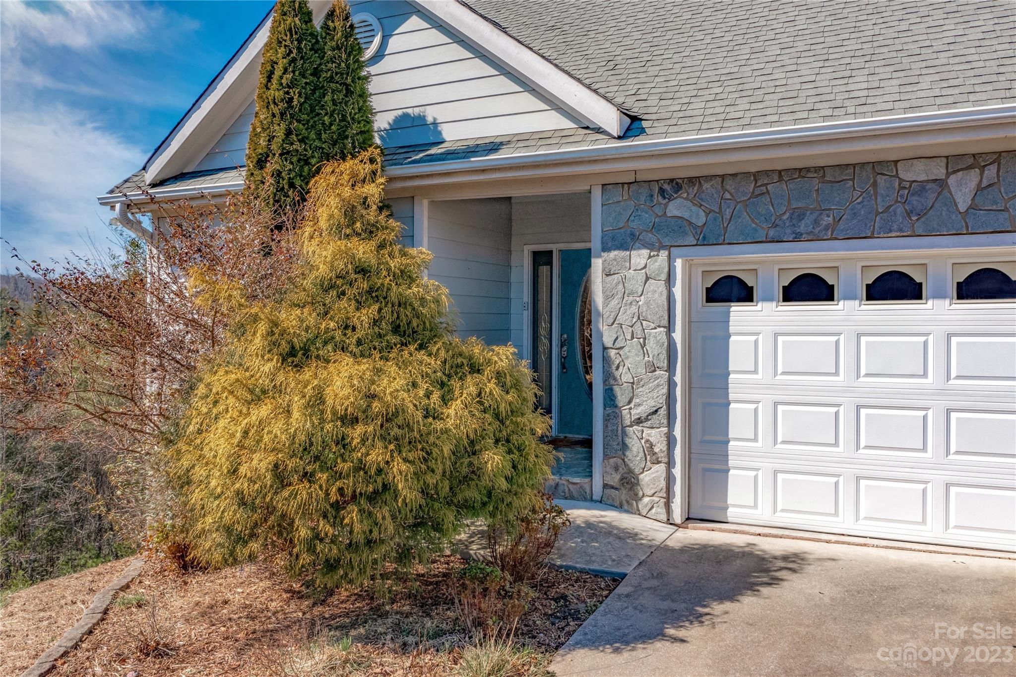 197 Bear Cliff Village Drive