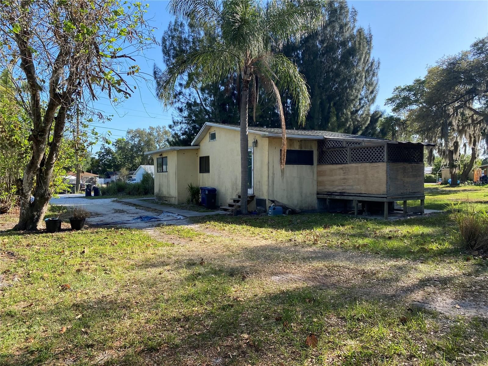 4122 N Lockwood Ridge Road