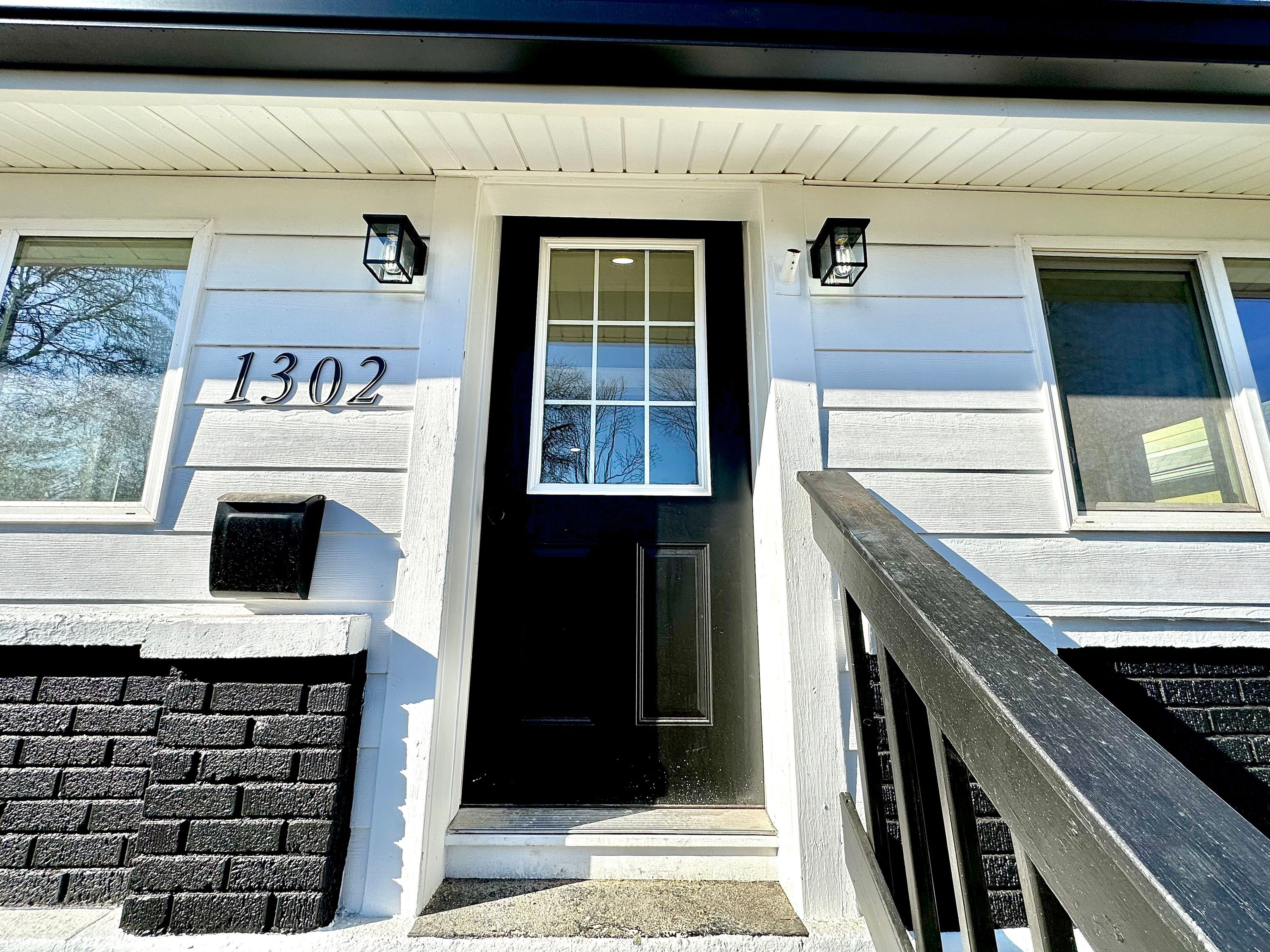 1302 N Tacoma Avenue