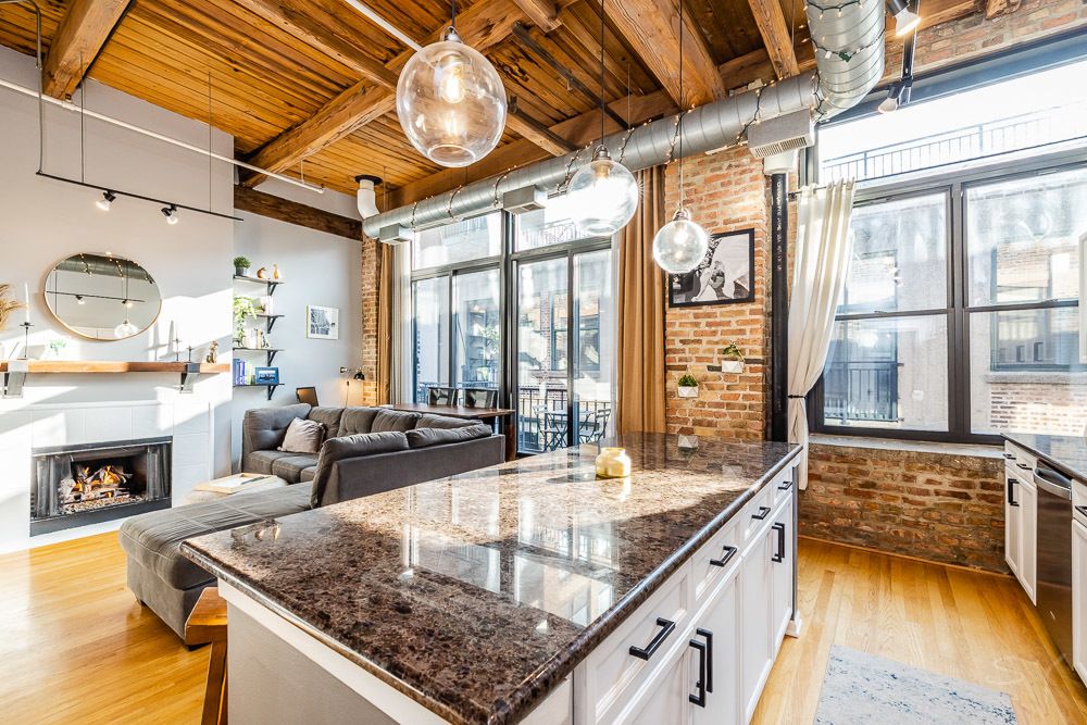 375 W Erie Street