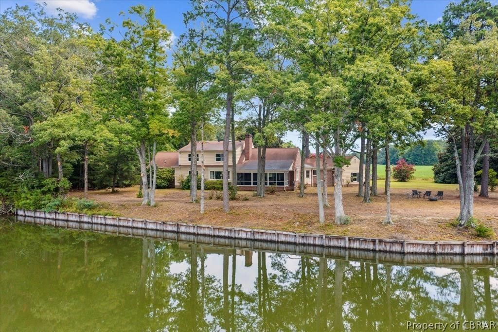 2430 Bluff Point Road