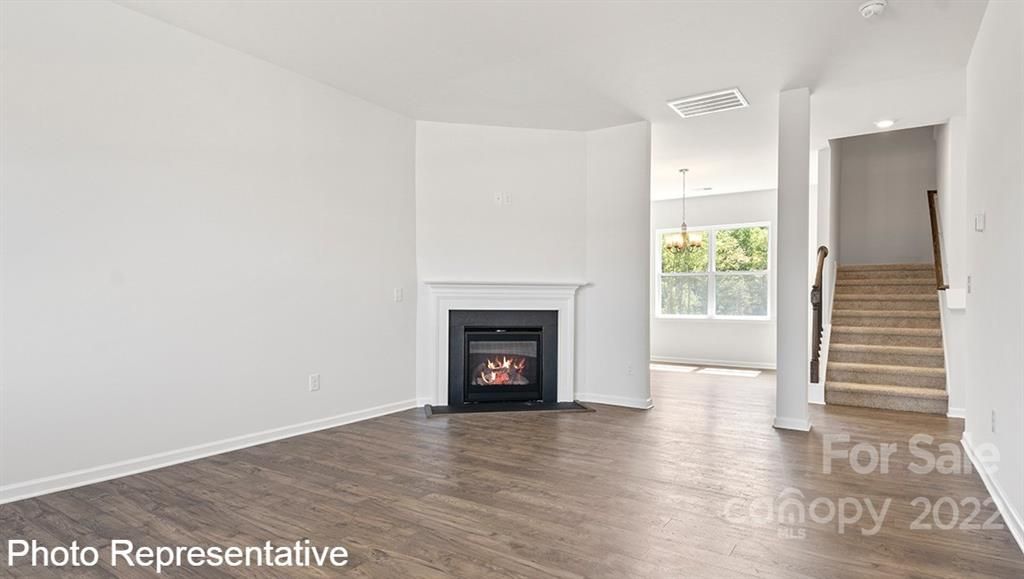 757 Fountain Park Boulevard