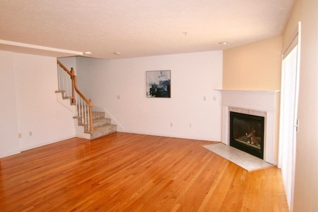 7 Conant Road