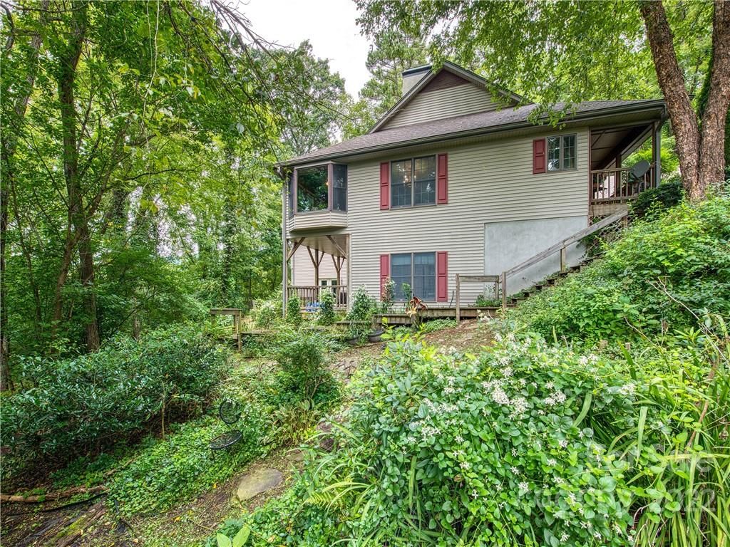107 Windmere Trace