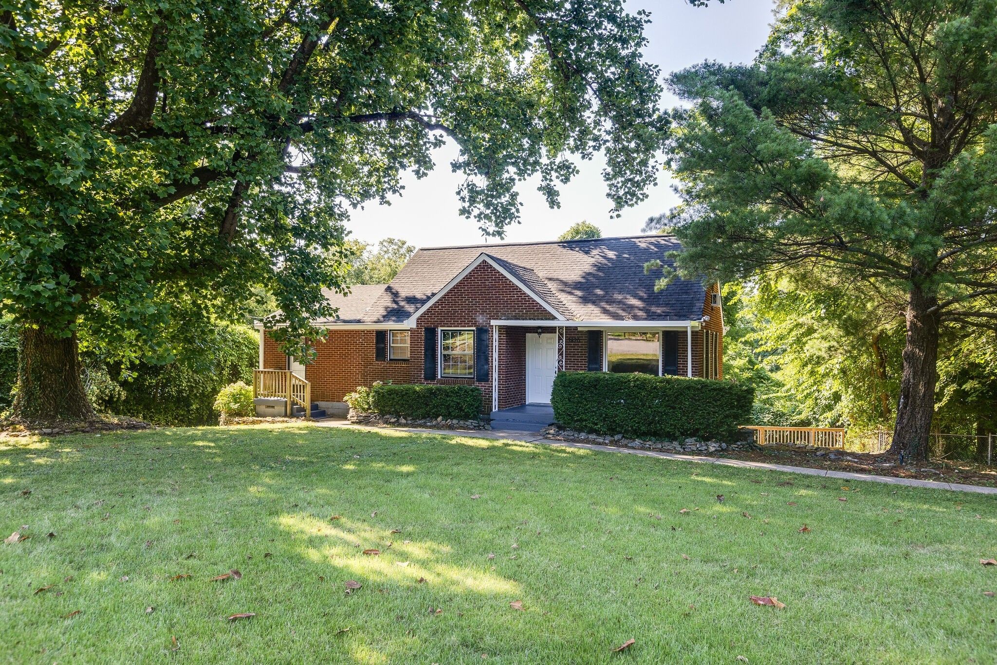 2820 Mashburn Rd