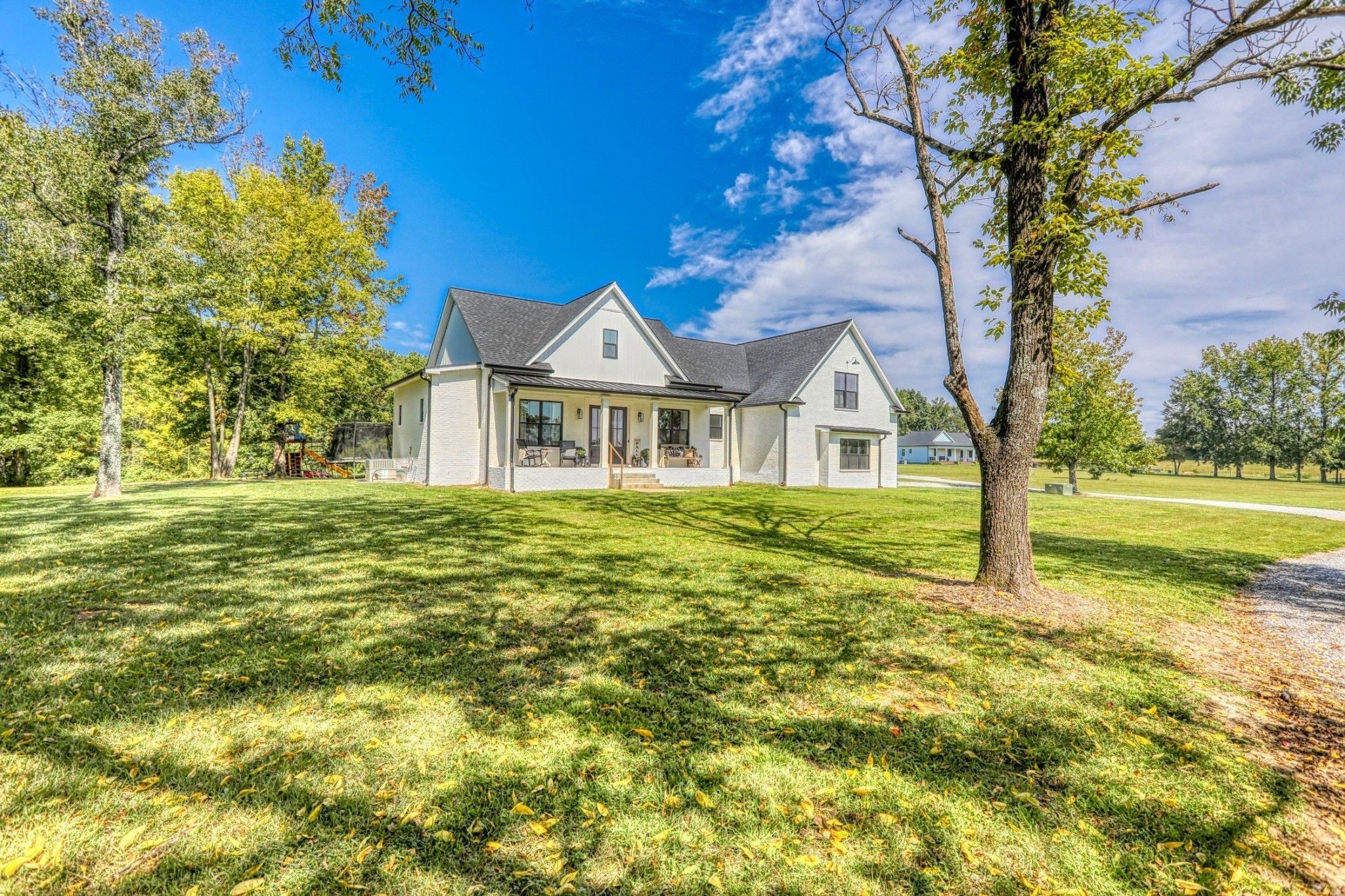 211 Dusty Ln
