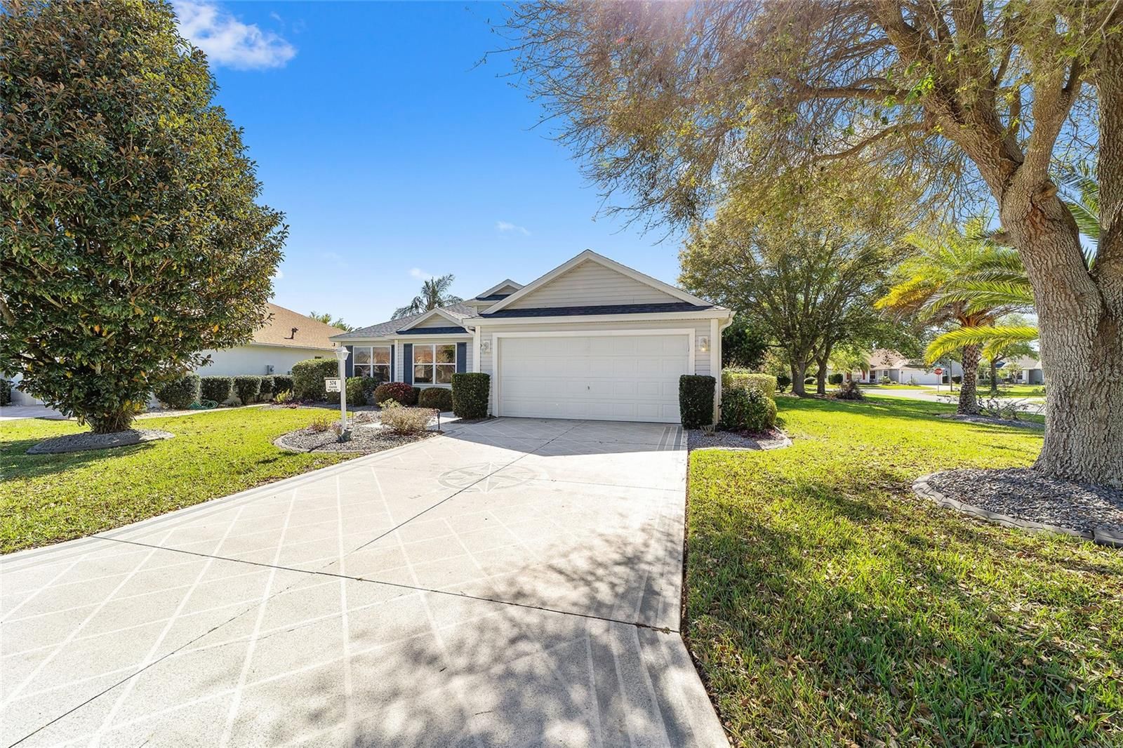 574 Hartley Place