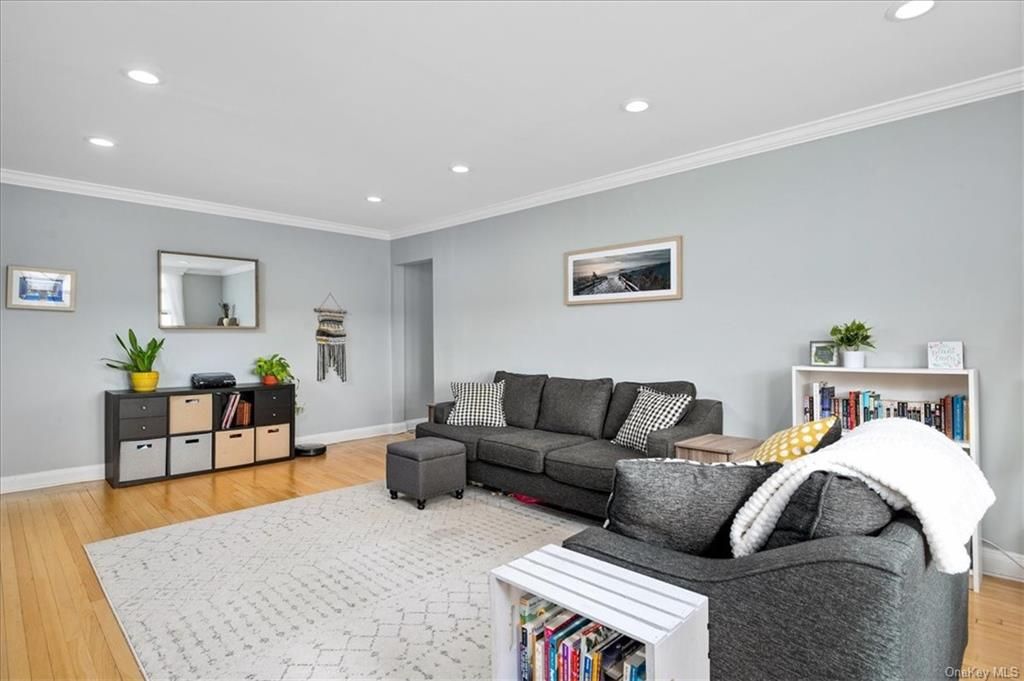 11 Alden Road