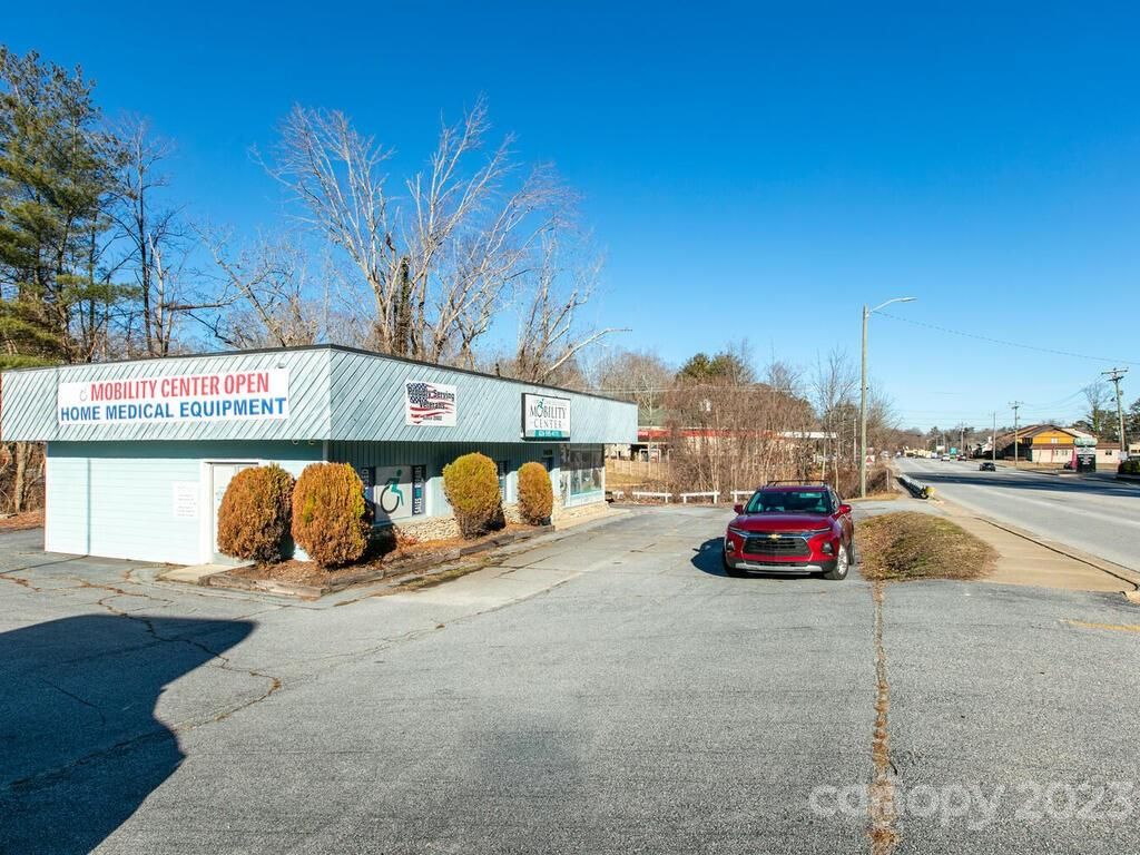 1419 Asheville Highway