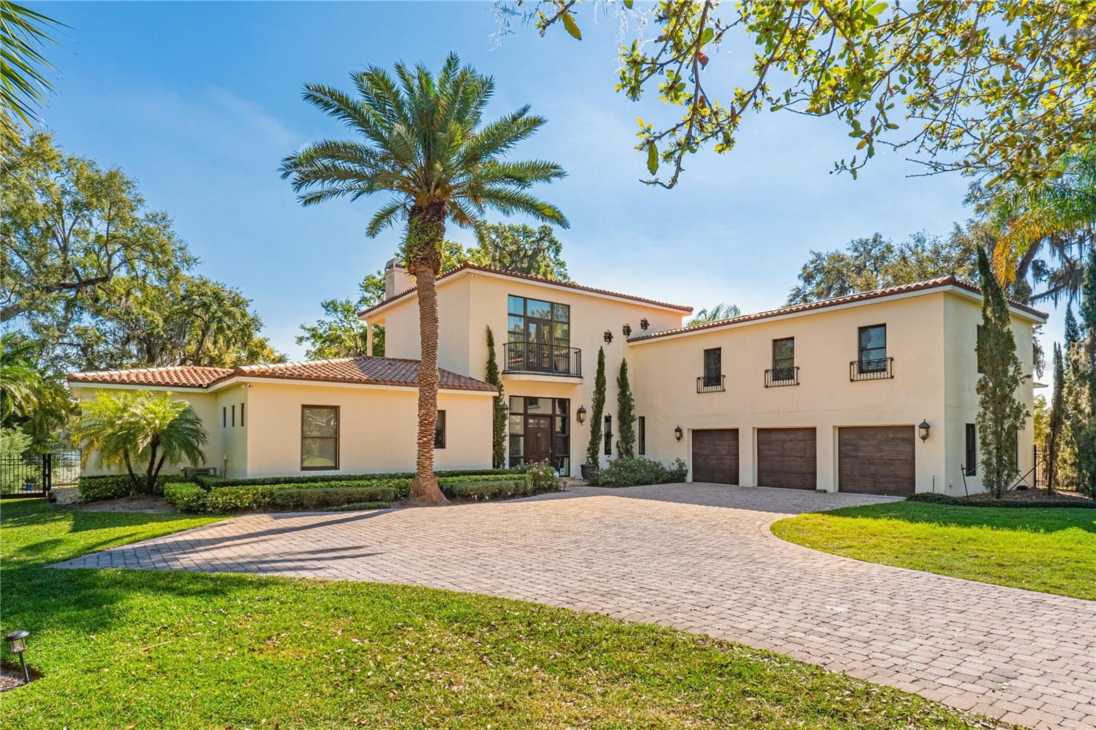 466 Henkel Circle
