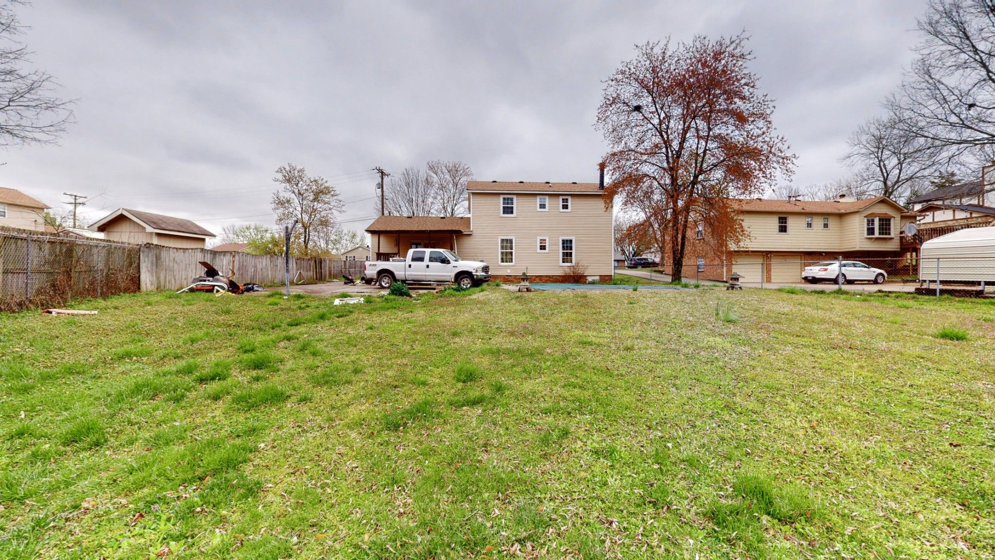 5205 Roxborough Dr