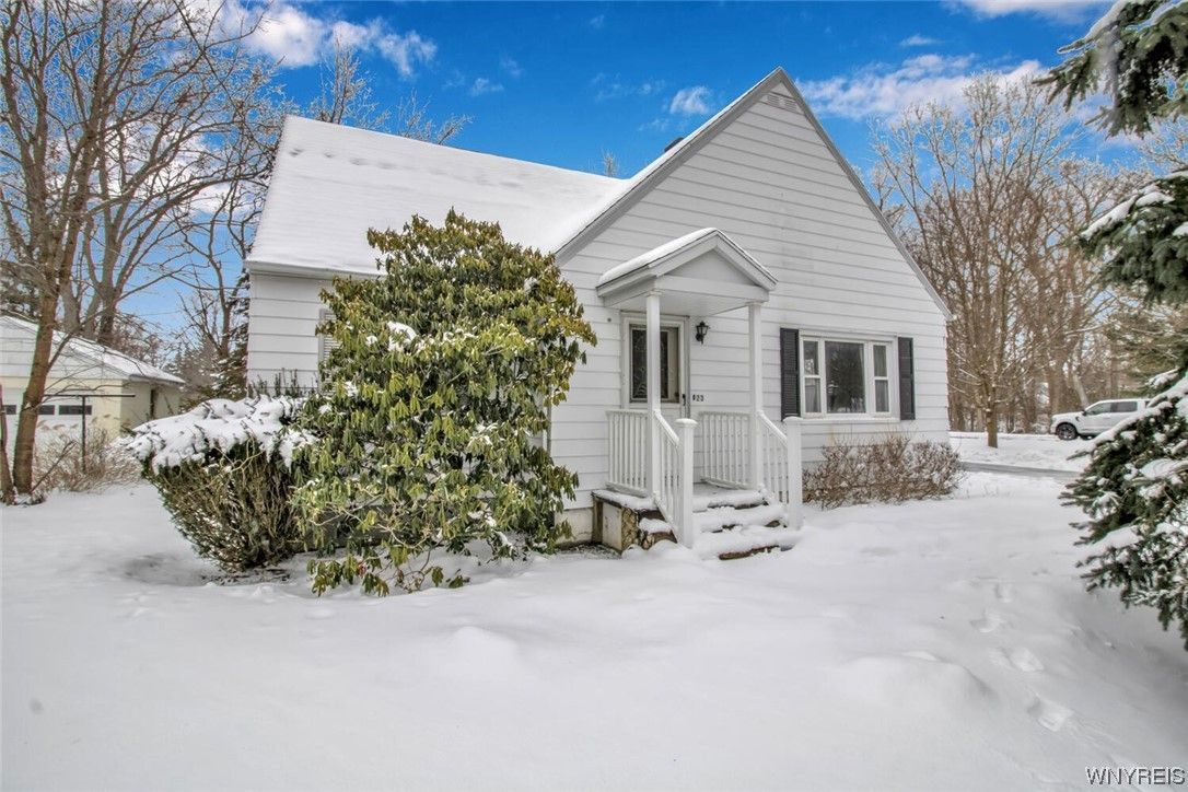 23 Adams Street