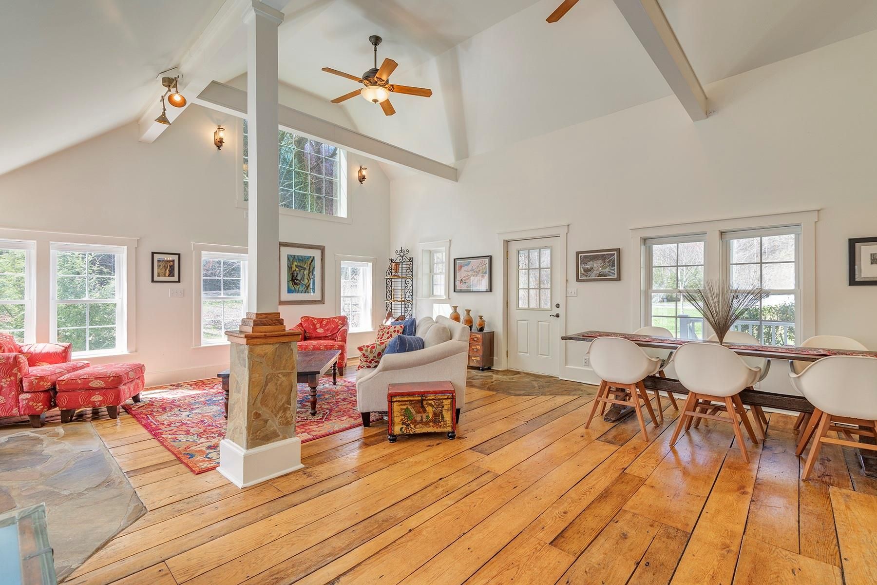 2320 Galbraith Creek Road