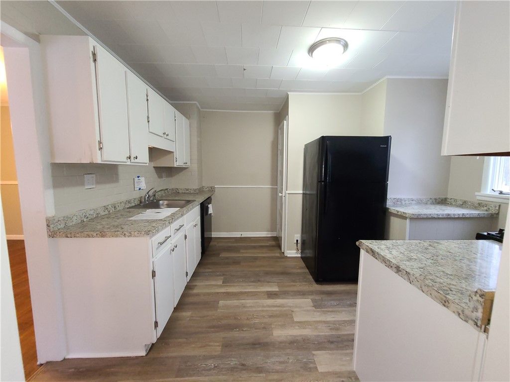 127 Midvale Drive
