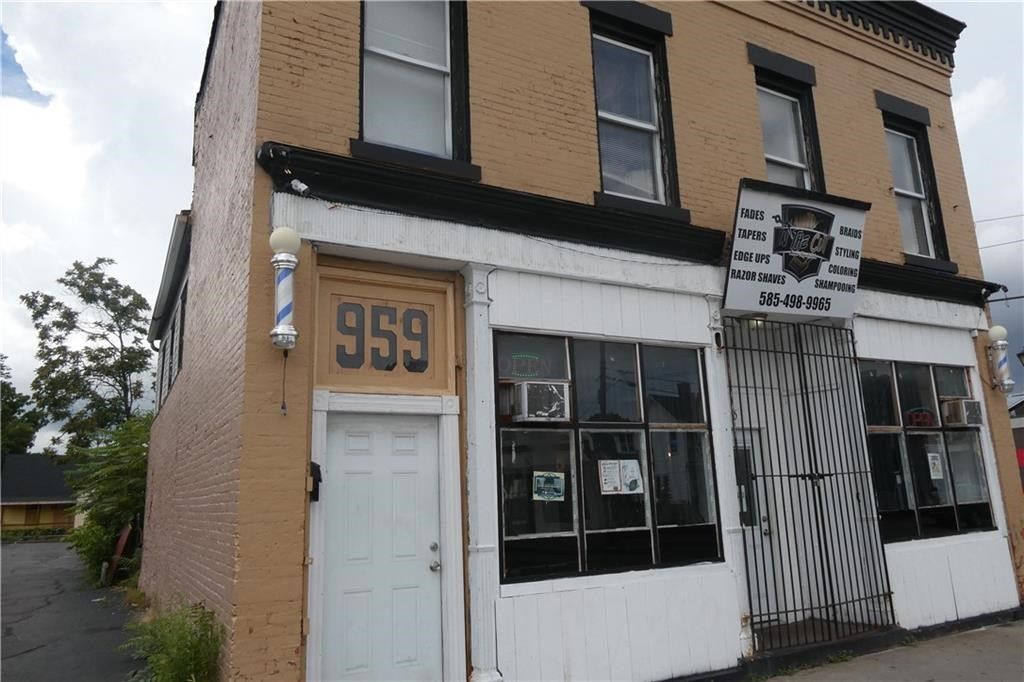 959-961 N Clinton Avenue