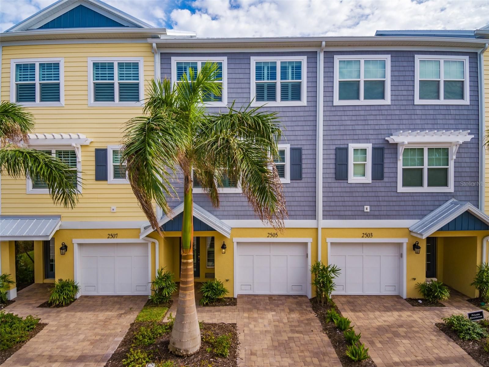 2505 Coral Court