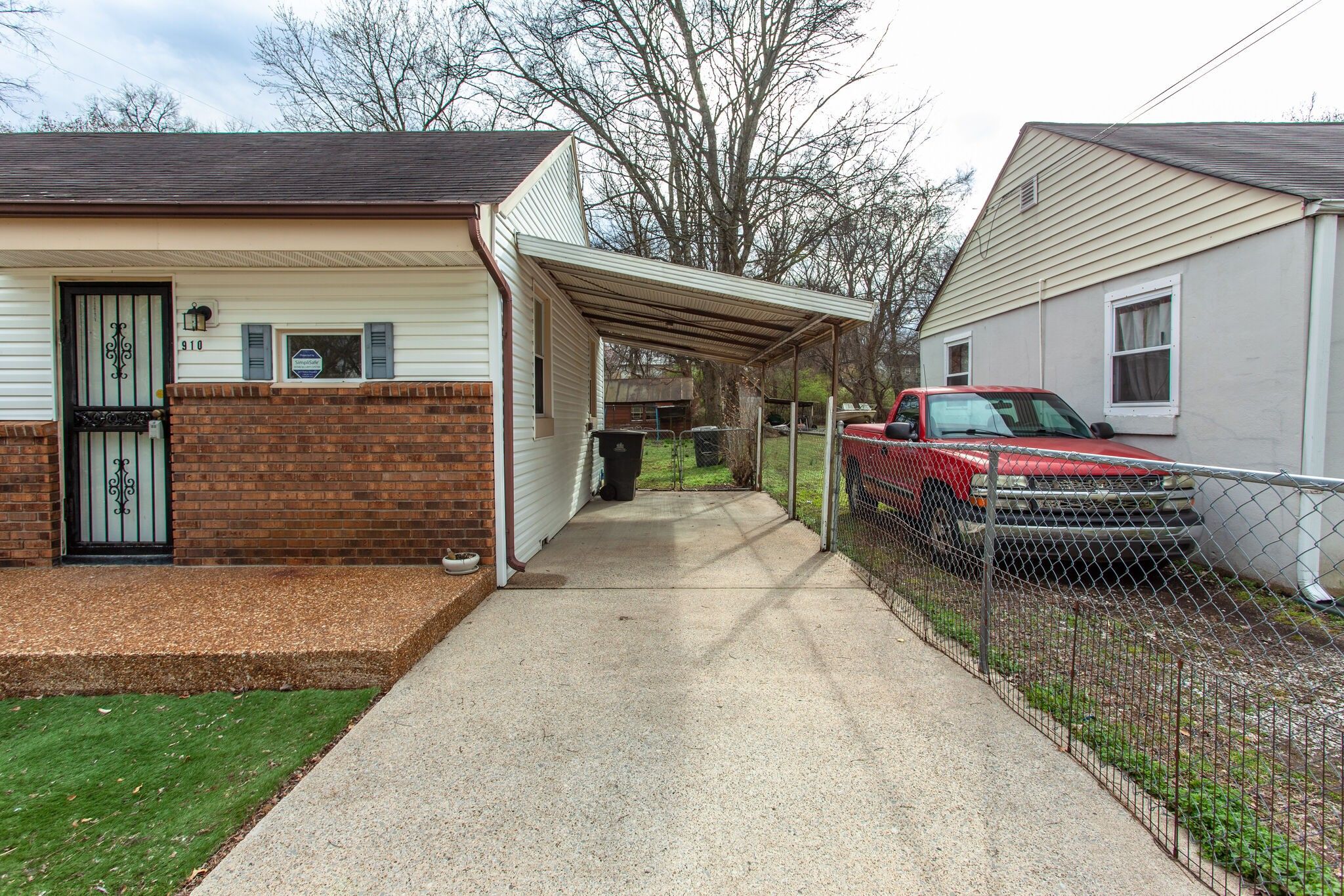 910 Virginia Ave