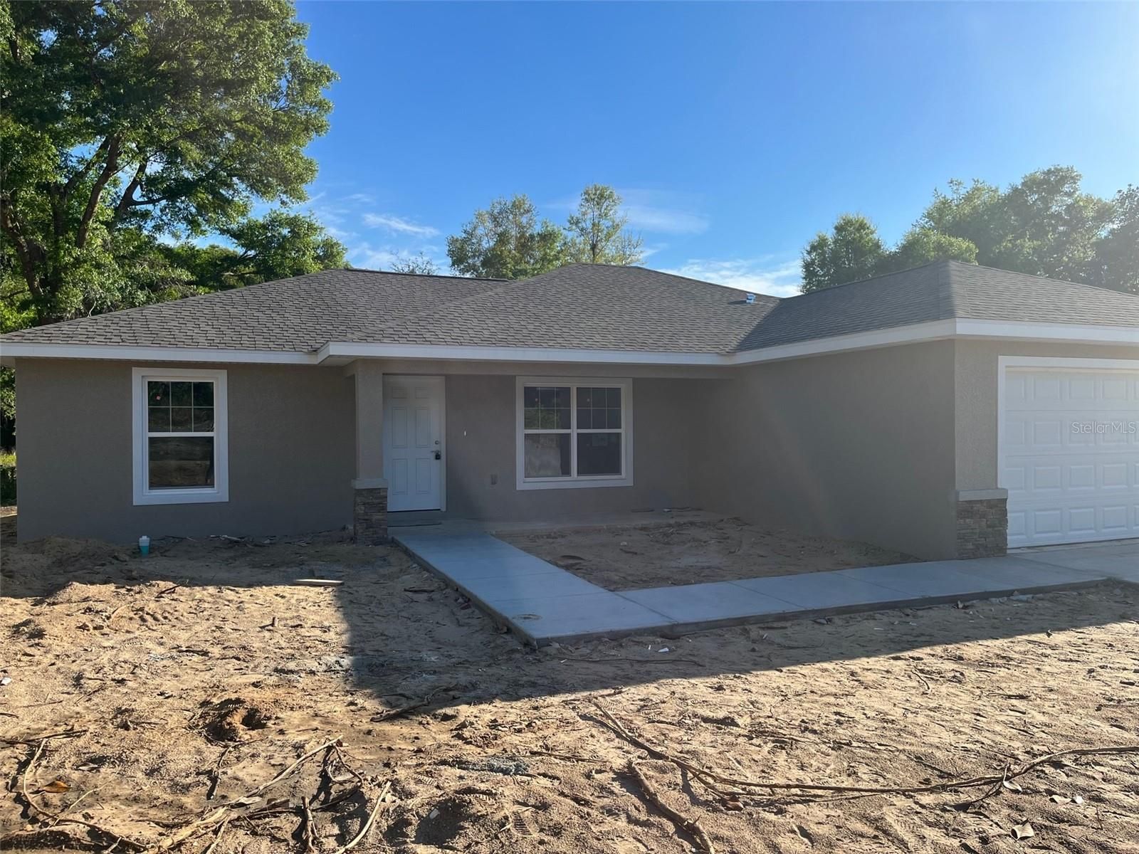 4116 SE Hwy 484