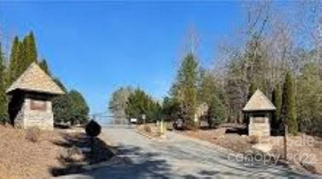 00 Larkhaven Drive