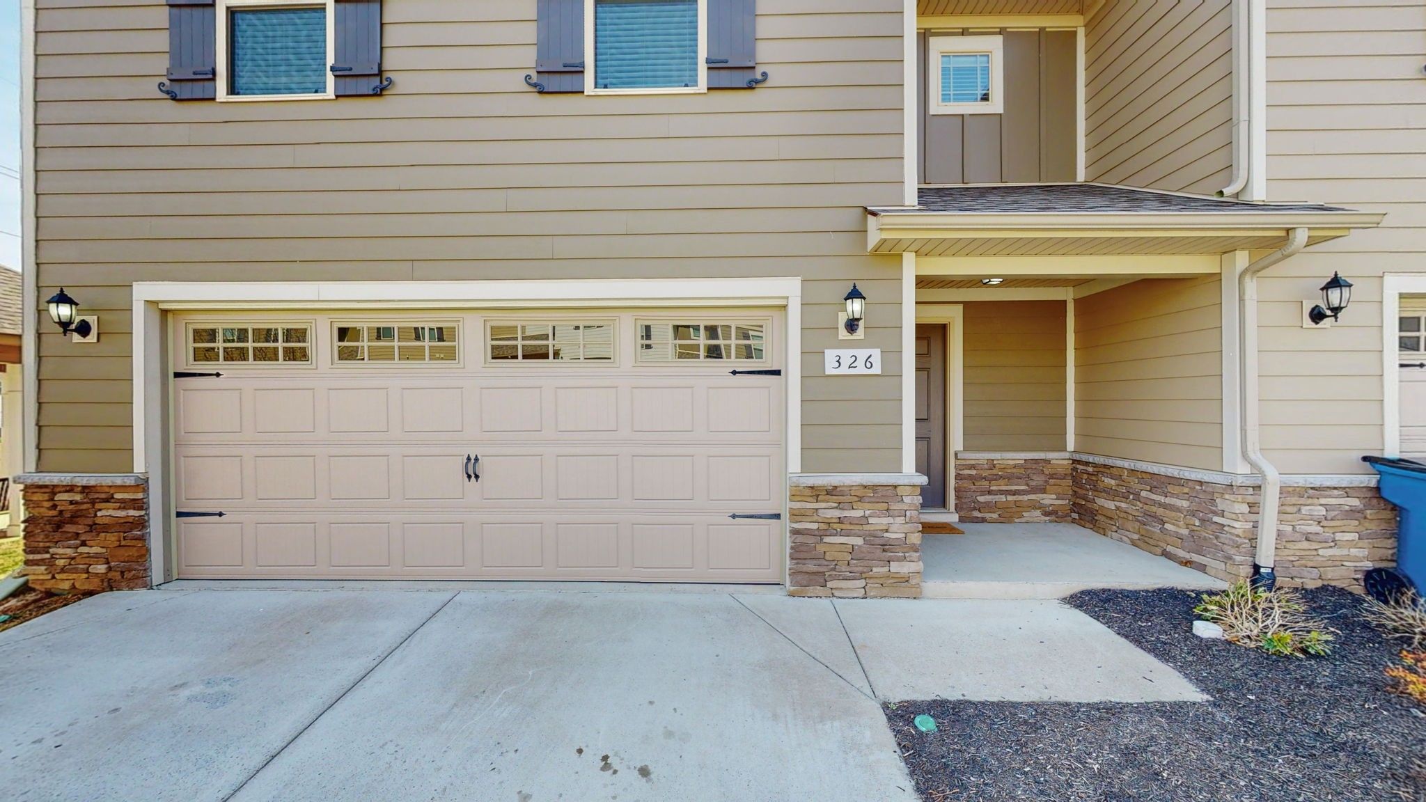 326 Longhorn Dr