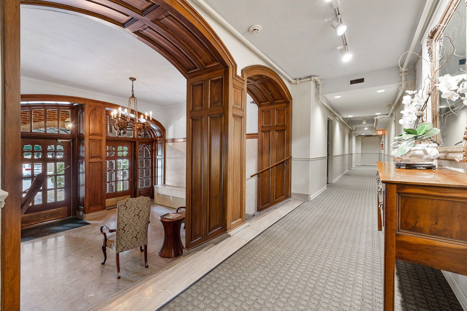 4225 Harding Pike