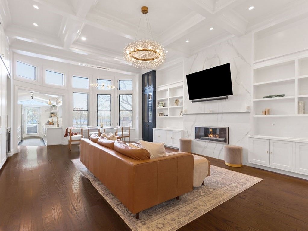 206 Beacon St.
