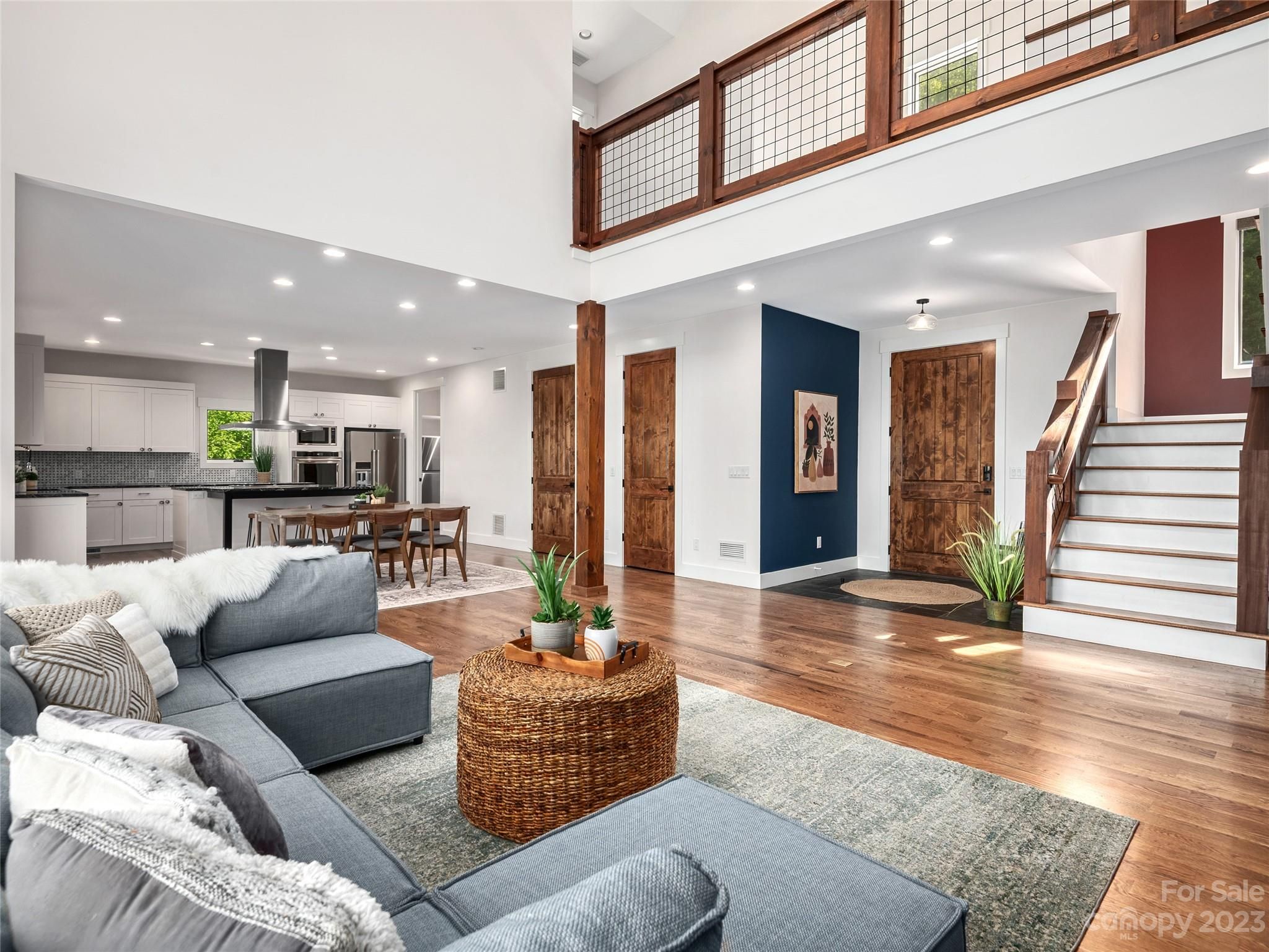 30 Franklin Trace Drive