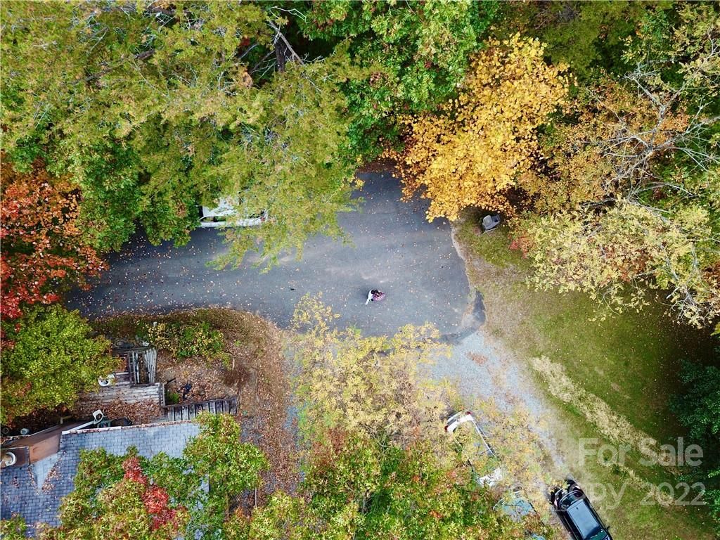133 Laurel Lane