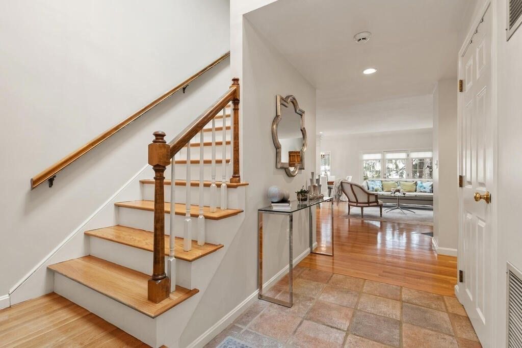 12 Greystone Drive