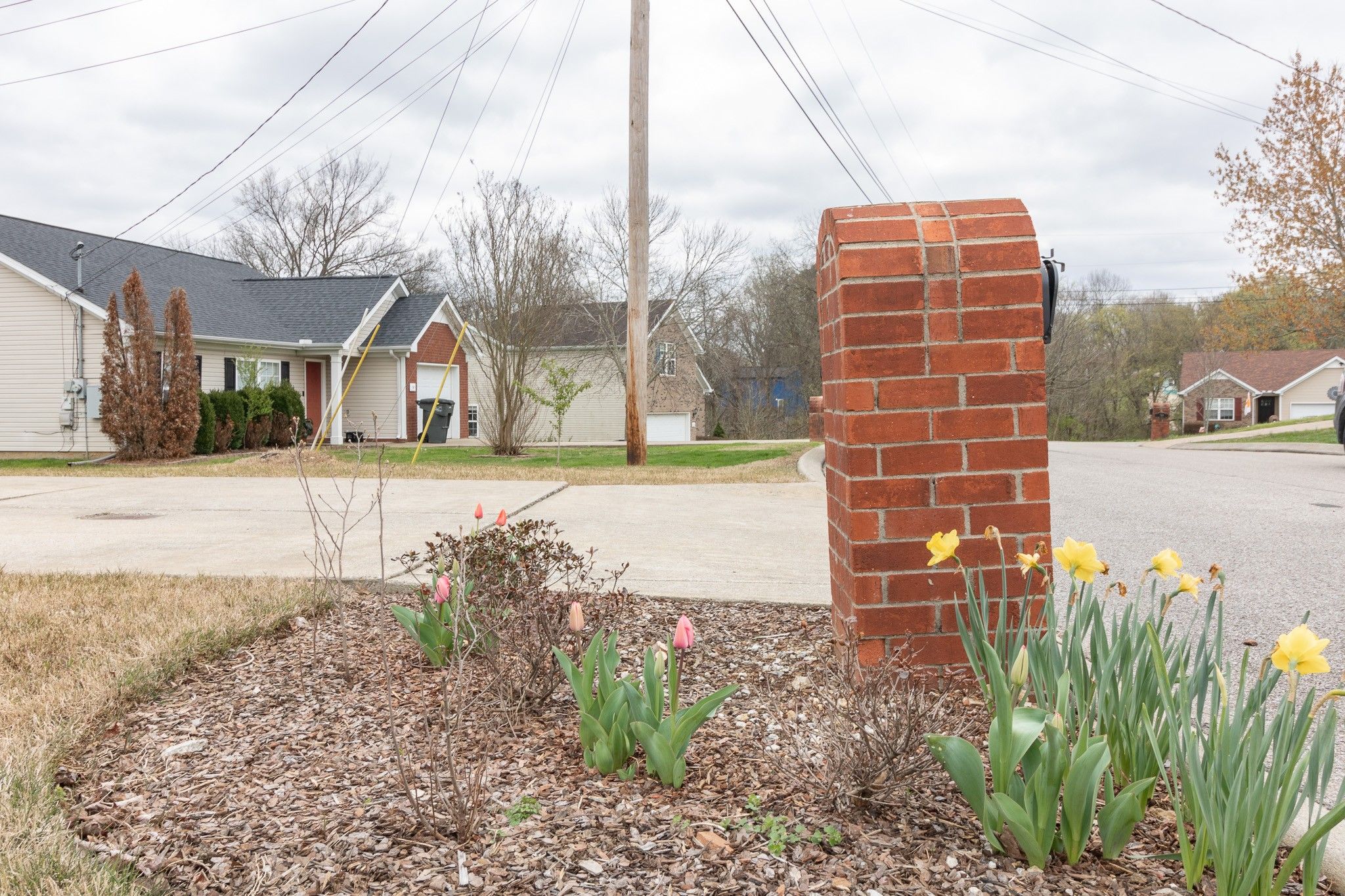 743 Autumn Ridge Ln