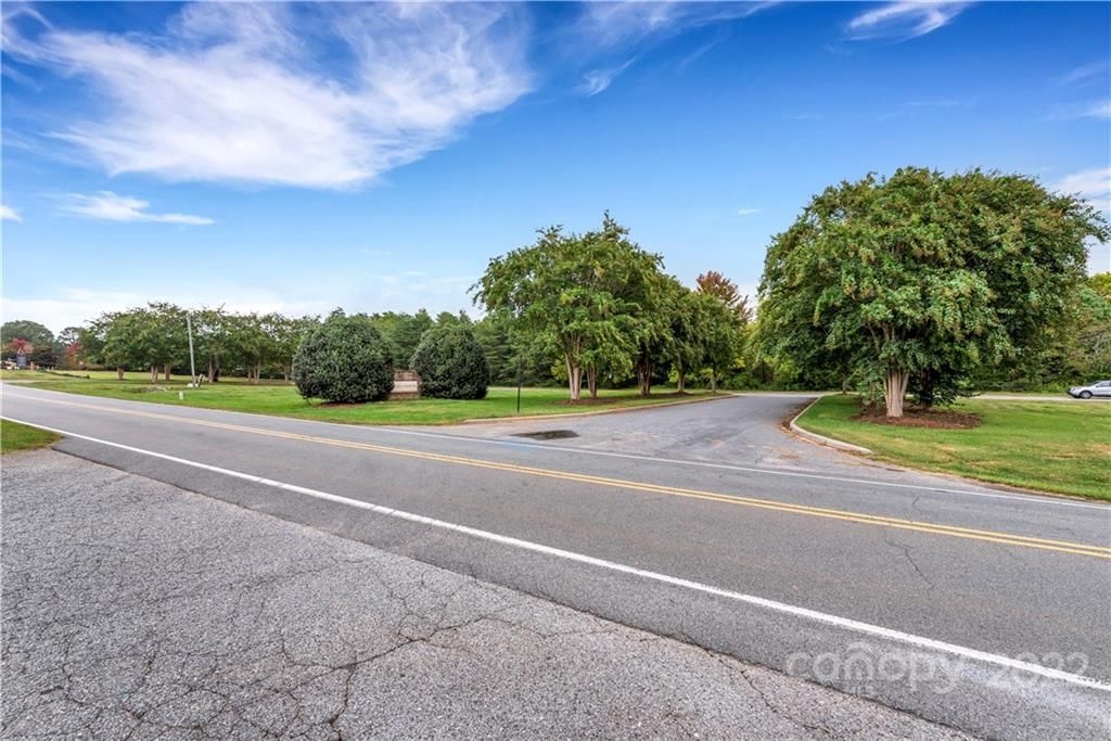 Fairfield Forest Road