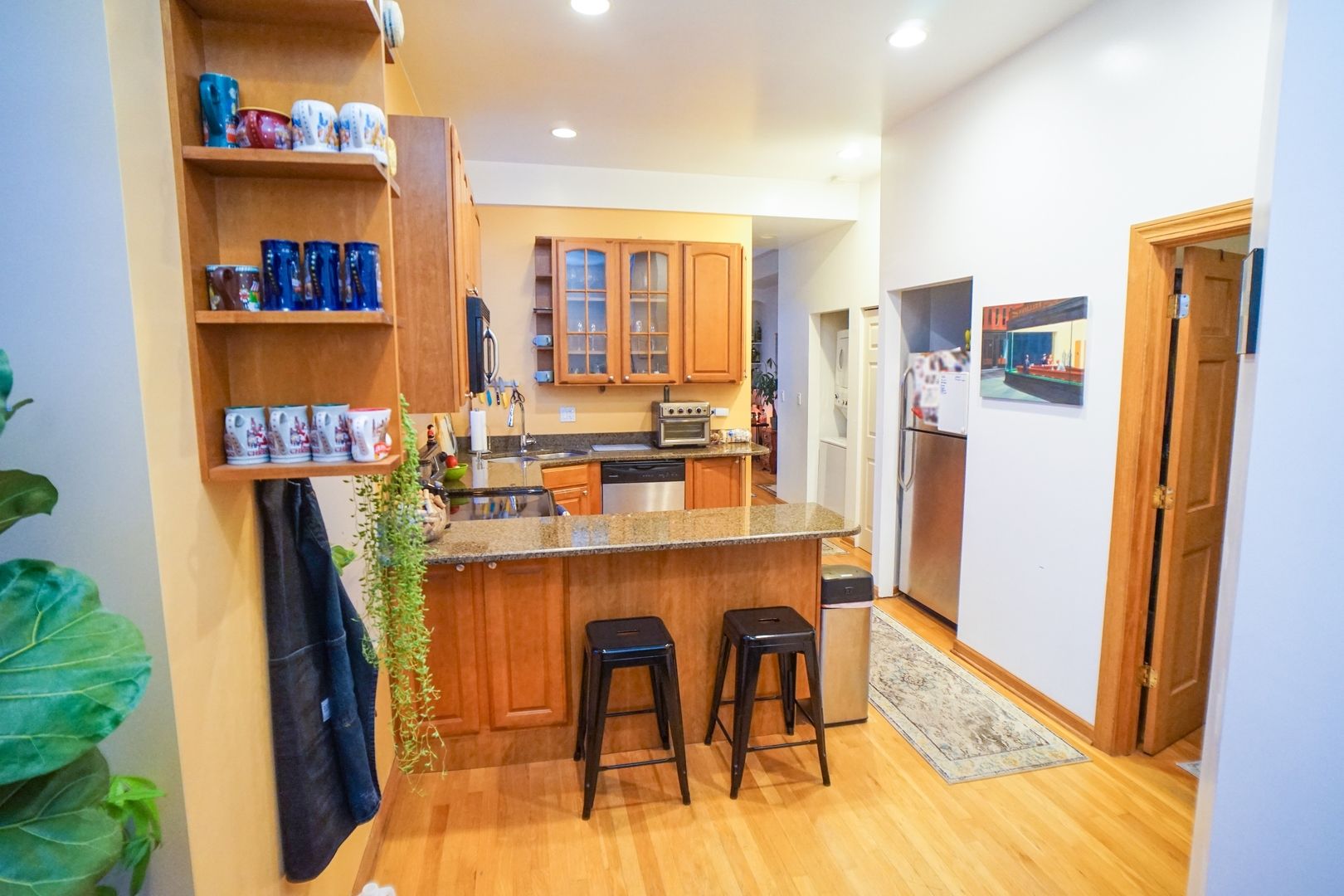 2600 W North Avenue