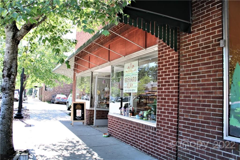 84 E Main Street