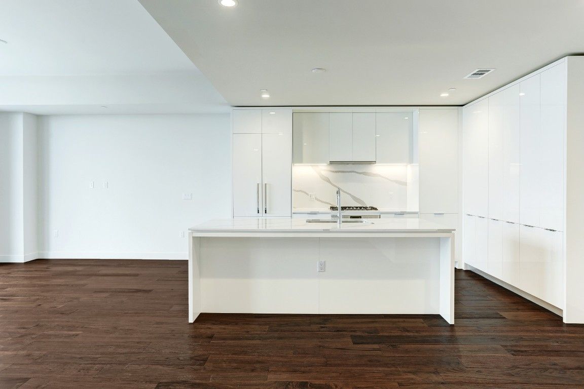 44 East Avenue