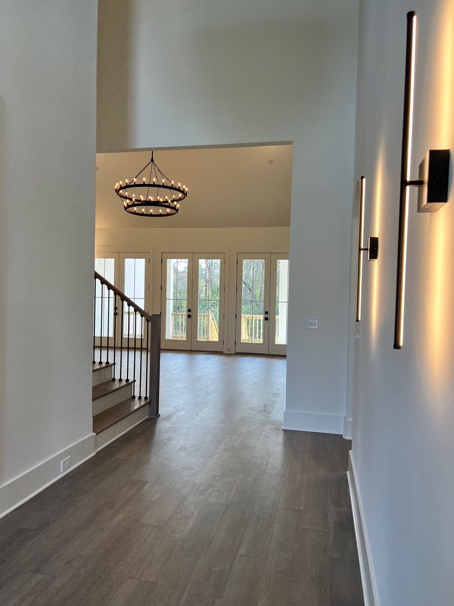 1011 Sinatra Drive